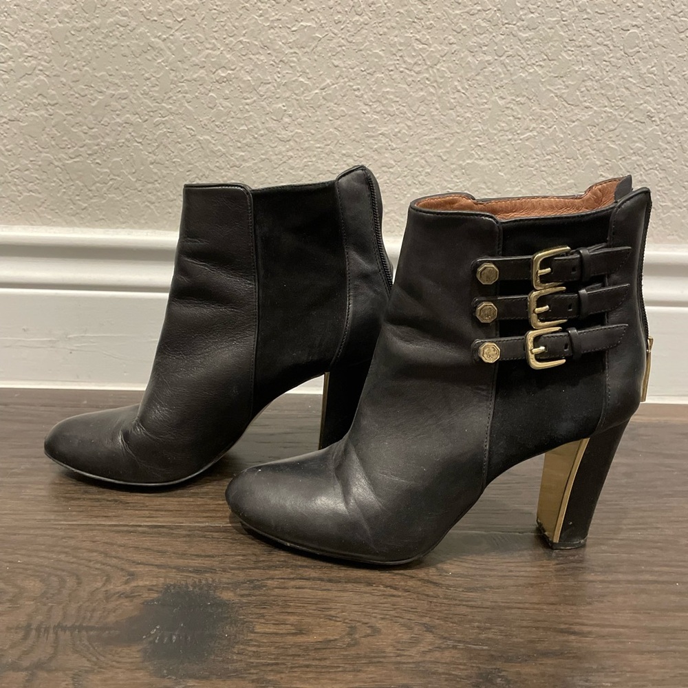 Louise et Cie 7M/37 size black leather boot
